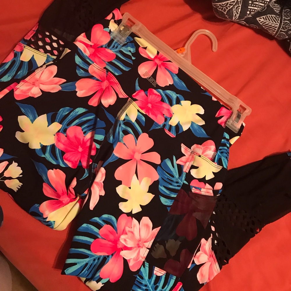 VS Capri leggins